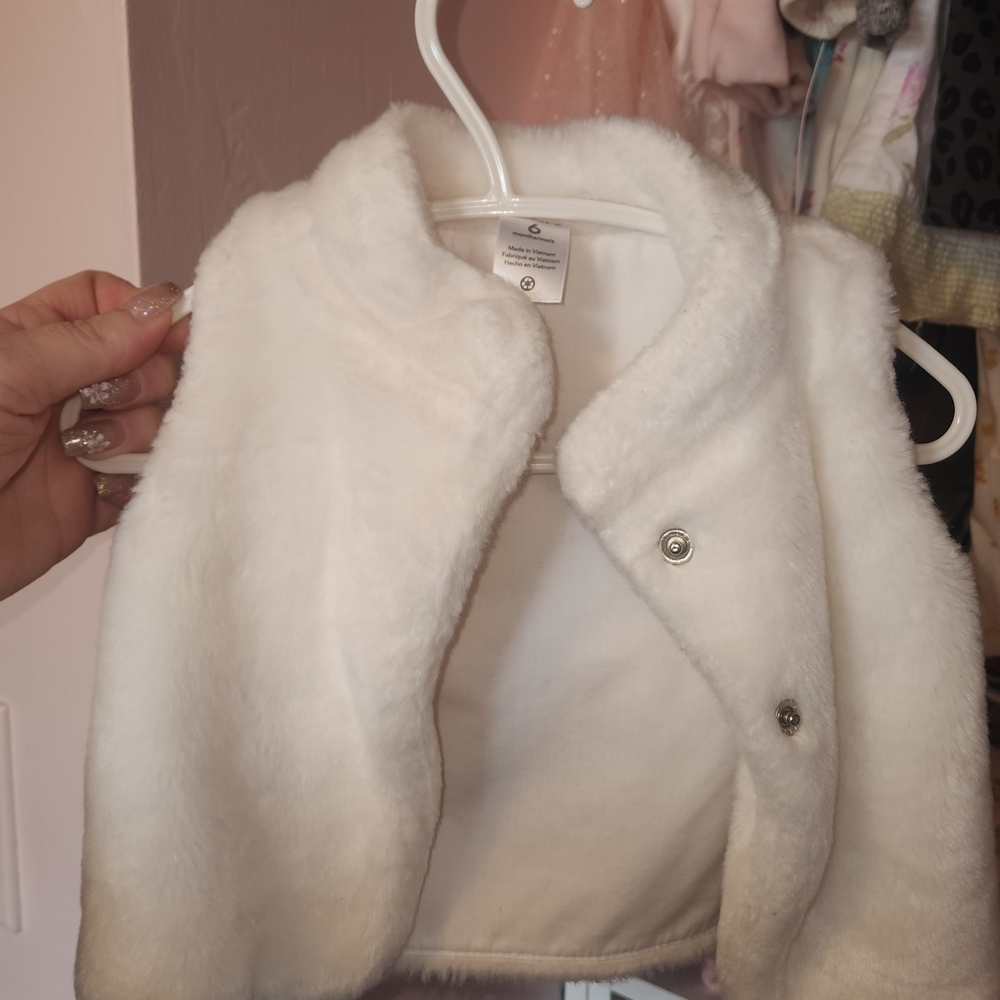 baby girl 6 to 9 month bundle - Picture 7 of 14